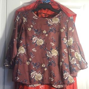 quarter sleeve maroon dress tee